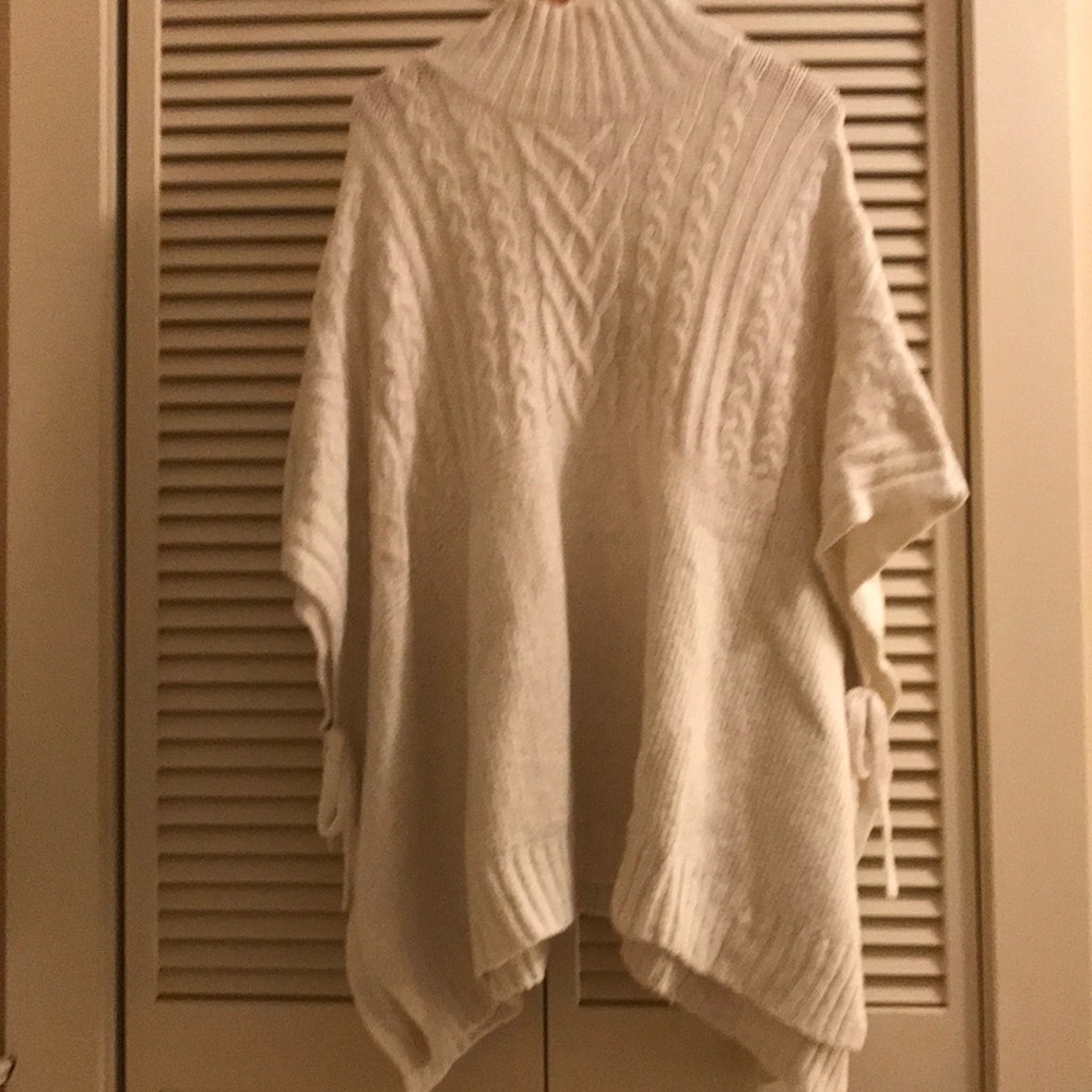 Ugg Sweater Nwt